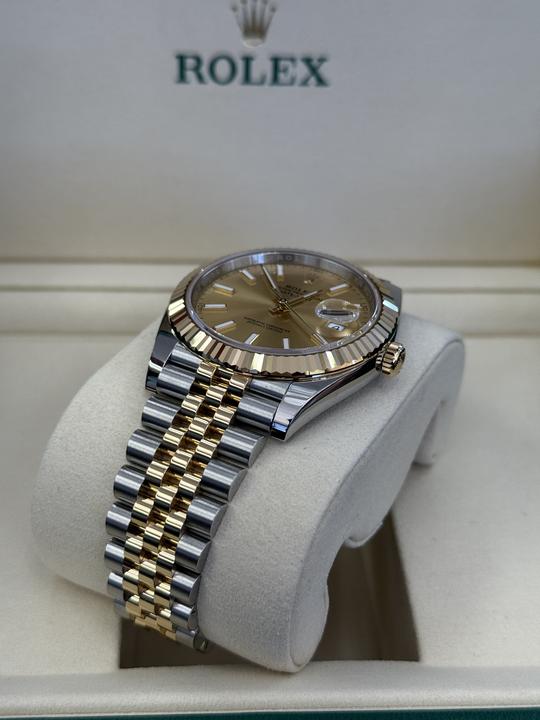 Datejust 41mm Two-Tone Yellow Jubilee Wimbledon Dial