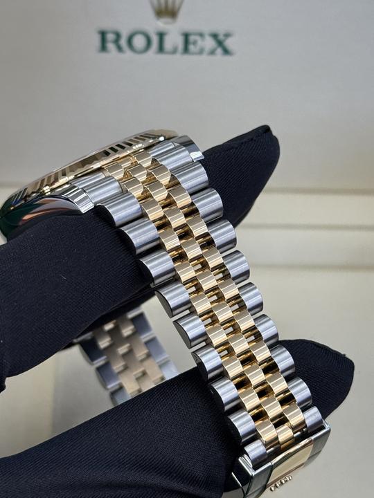 Datejust 41mm Two-Tone Yellow Jubilee Wimbledon Dial