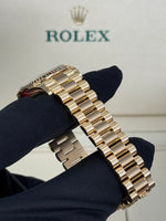 Load image into Gallery viewer, Rolex Lady-Datejust 28mm 18k Yellow Gold Champagne Index Dial - 279178
