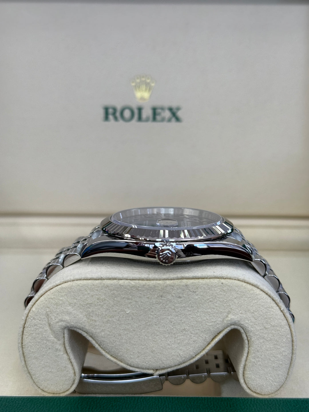 Rolex Datejust 41mm Stainless Steel Fluted Jubilee Blue Azzurro Dial - 126334