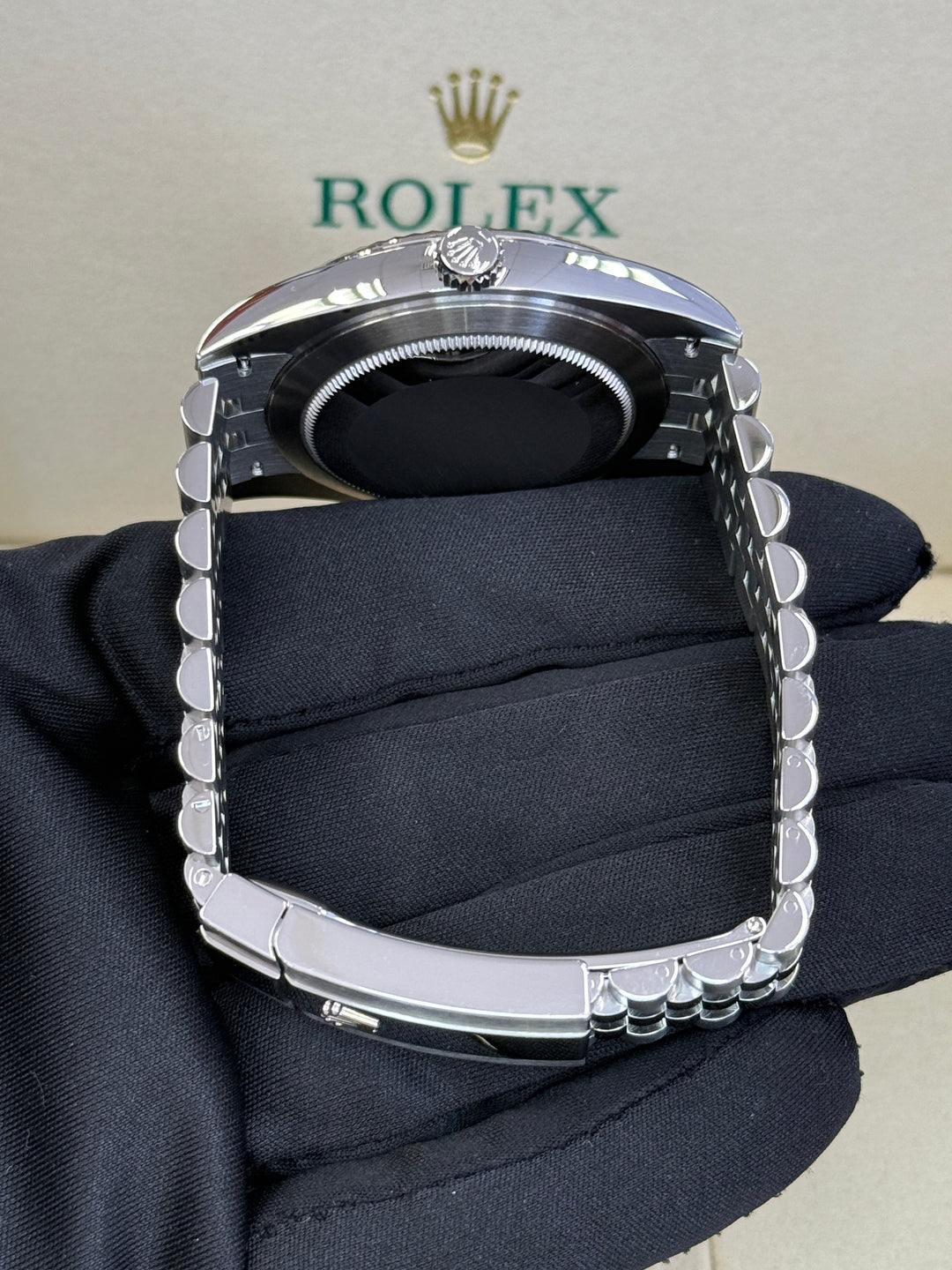 Rolex Datejust 41mm Stainless Steel Fluted Jubilee Blue Azzurro Dial - 126334