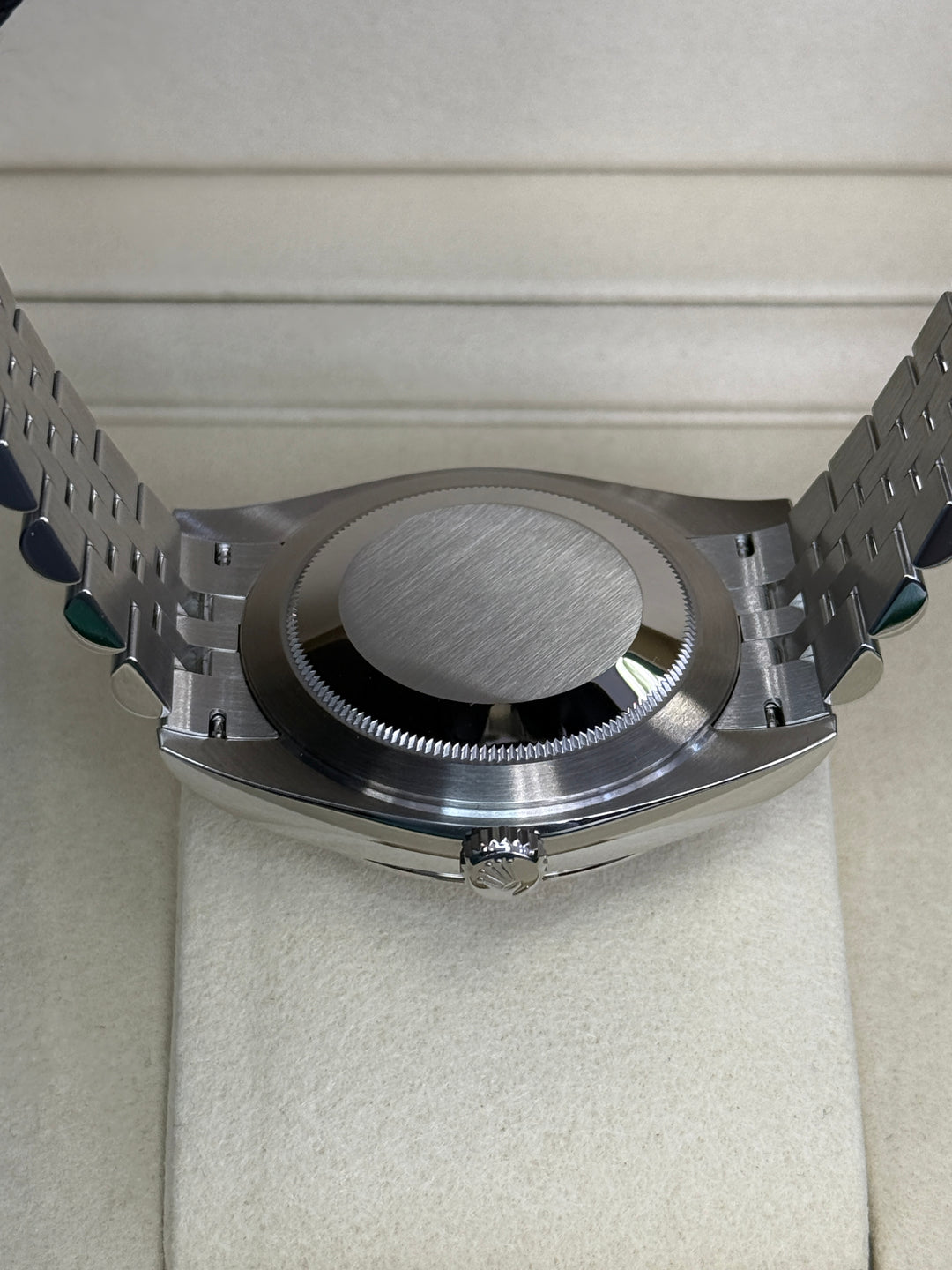 Rolex Datejust 41mm Stainless Steel Fluted Jubilee Silver Stick Dial - 126334
