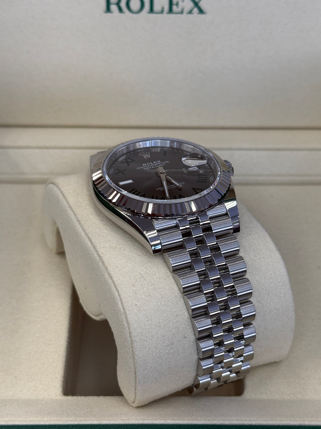 Rolex Datejust 41mm Stainless Steel Fluted Jubilee Wimbledon Dial - 126334