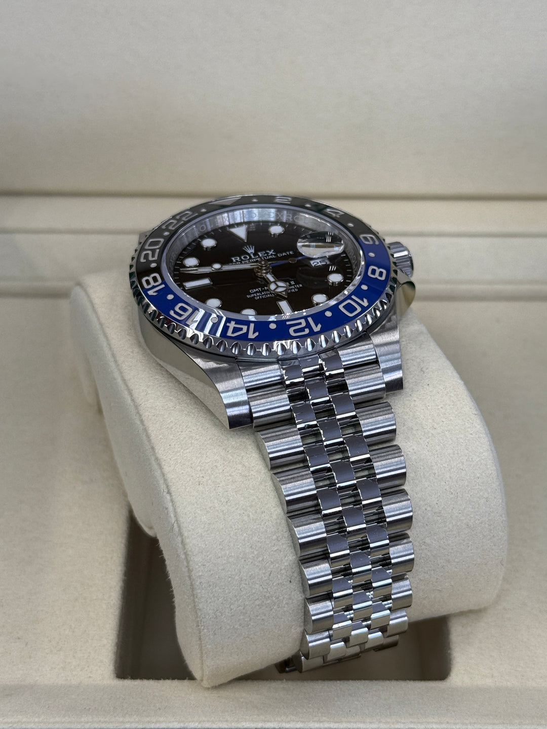 Rolex GMT-Master II 40mm Batgirl Stainless Steel Jubilee - 126710BLNR