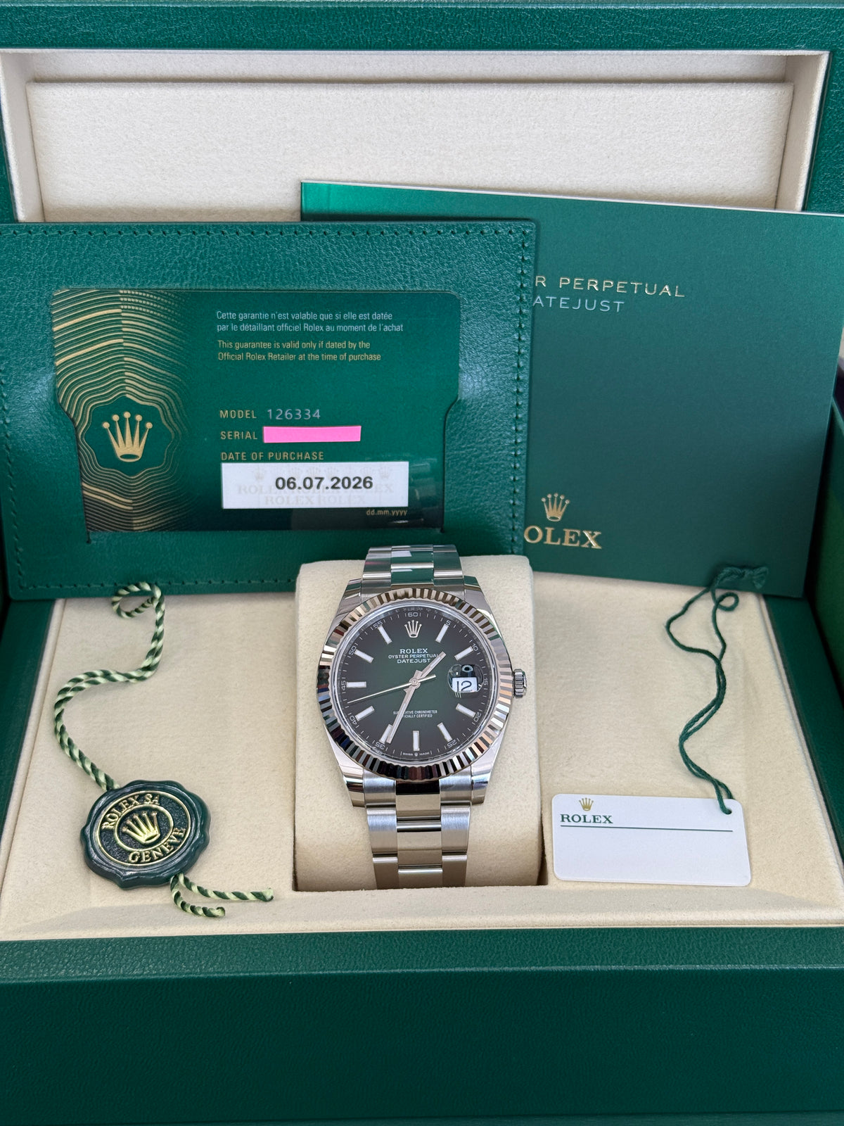 Rolex datejust 41mm green ombre dial stainless steel oyster   126334
