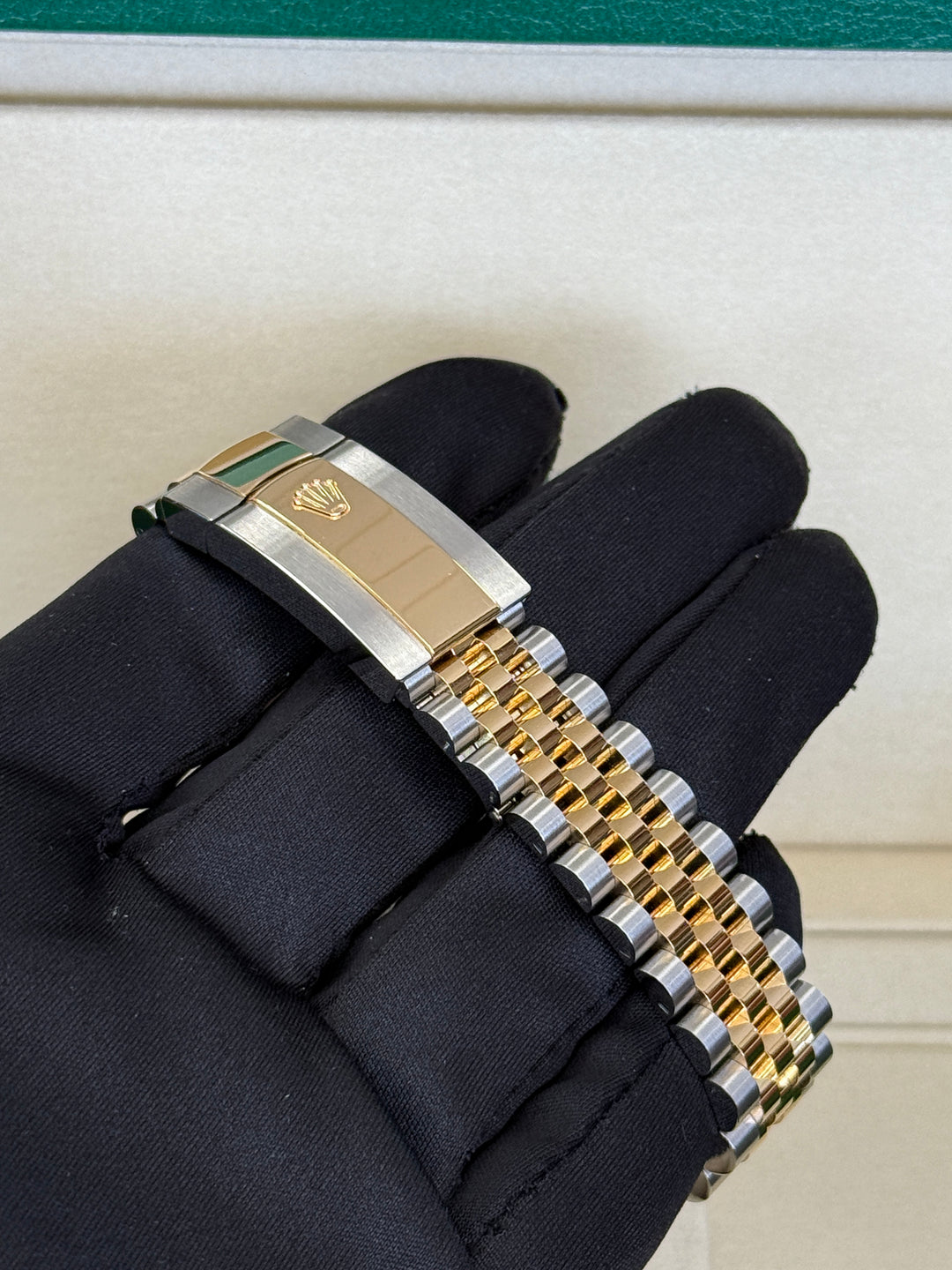 Rolex Datejust 36mm Wimbledon Dial Two-Tone Yellow Fluted Jubilee - 126233