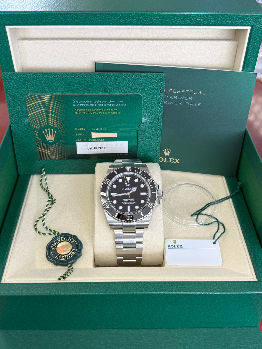 Rolex Submariner No Date 41mm Stainless Steel Oyster - 124060