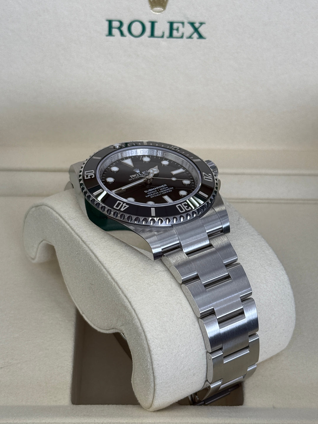Rolex Submariner No Date 41mm Stainless Steel Oyster - 124060