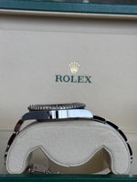 Load image into Gallery viewer, Rolex Submariner No Date 41mm Stainless Steel Oyster - 124060

