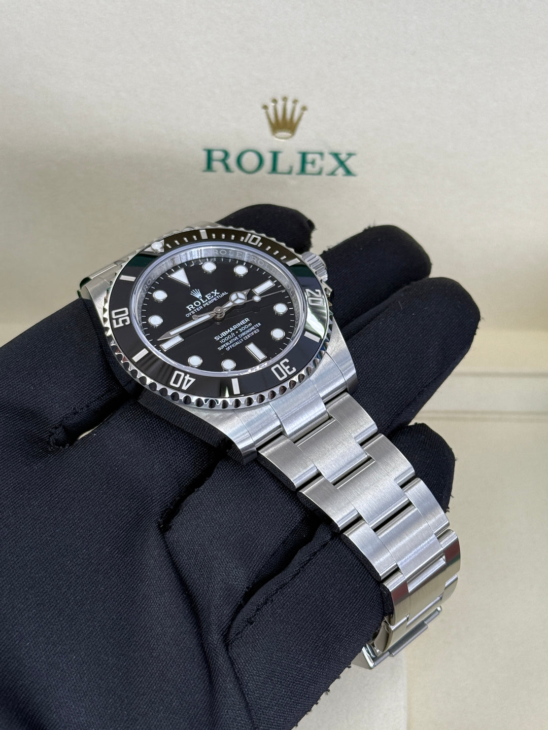 Rolex Submariner No Date 41mm Stainless Steel Oyster - 124060