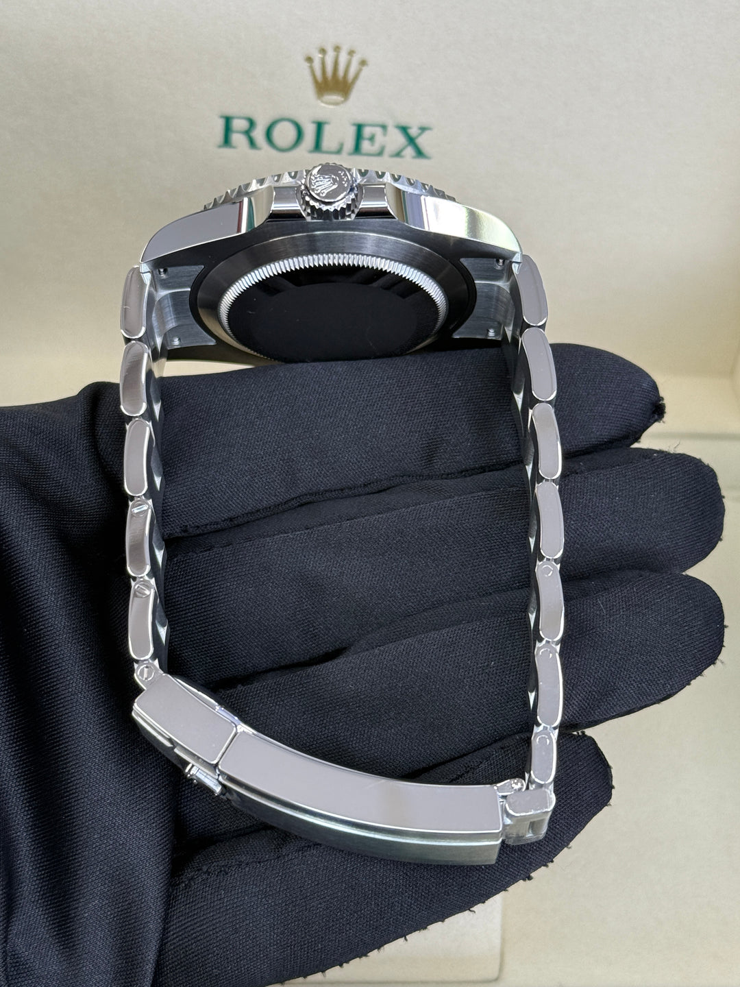 Rolex Submariner No Date 41mm Stainless Steel Oyster - 124060