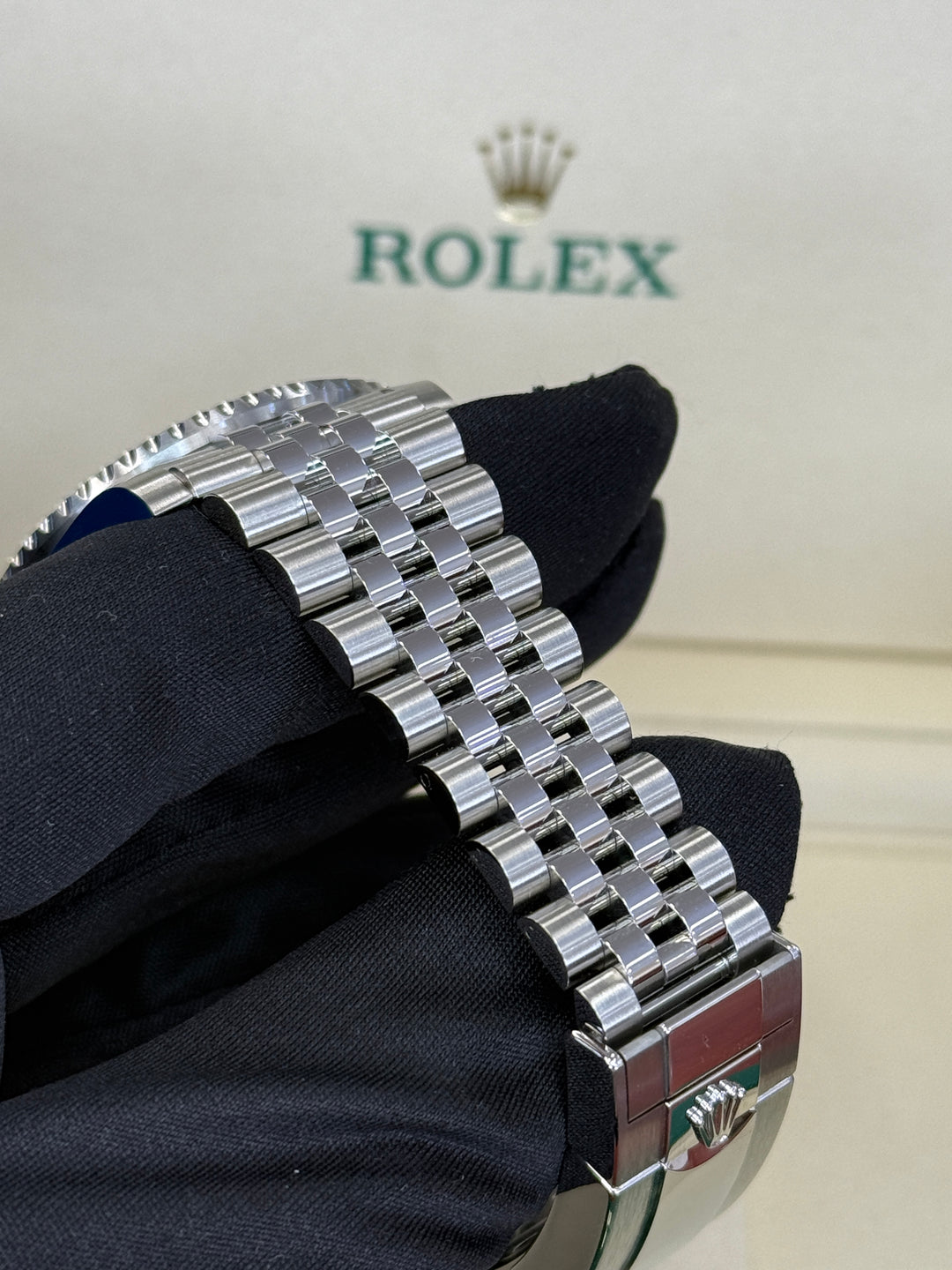 Rolex GMT-Master II 40mm 'Bruce Wayne' Stainless Steel Jubilee - 126710GRNR