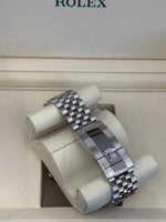 Load image into Gallery viewer, Rolex GMT-Master II 40mm 'Bruce Wayne' Stainless Steel Jubilee - 126710GRNR
