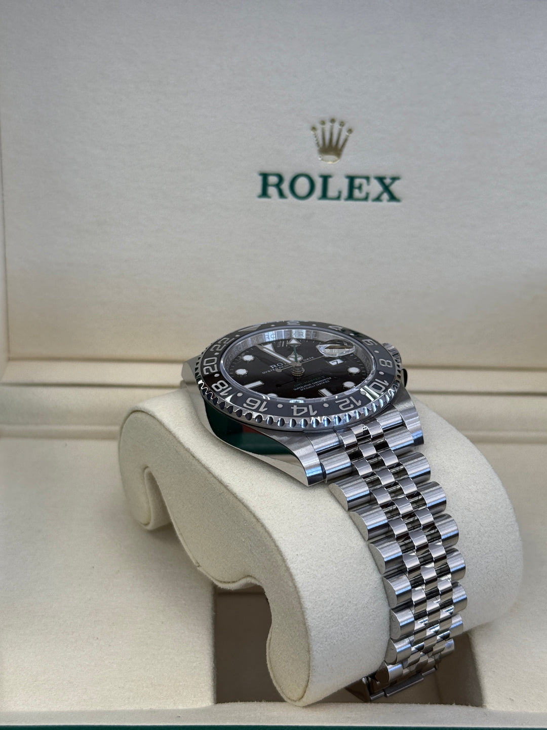 Rolex GMT-Master II 40mm 'Bruce Wayne' Stainless Steel Jubilee - 126710GRNR