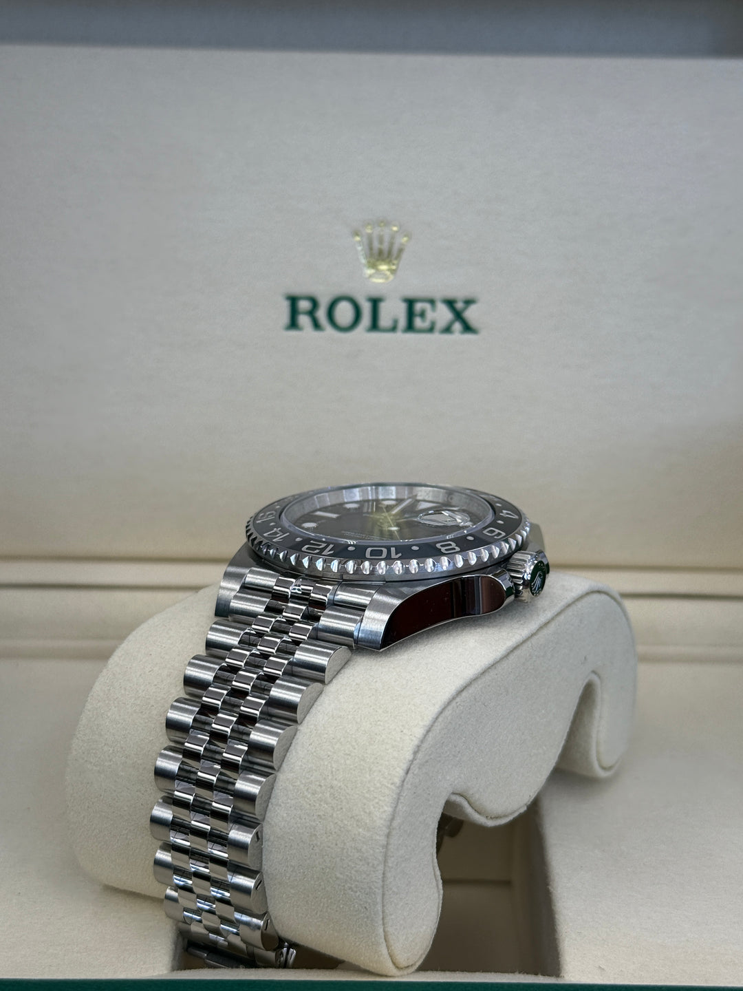 Rolex GMT-Master II 40mm 'Bruce Wayne' Stainless Steel Jubilee - 126710GRNR