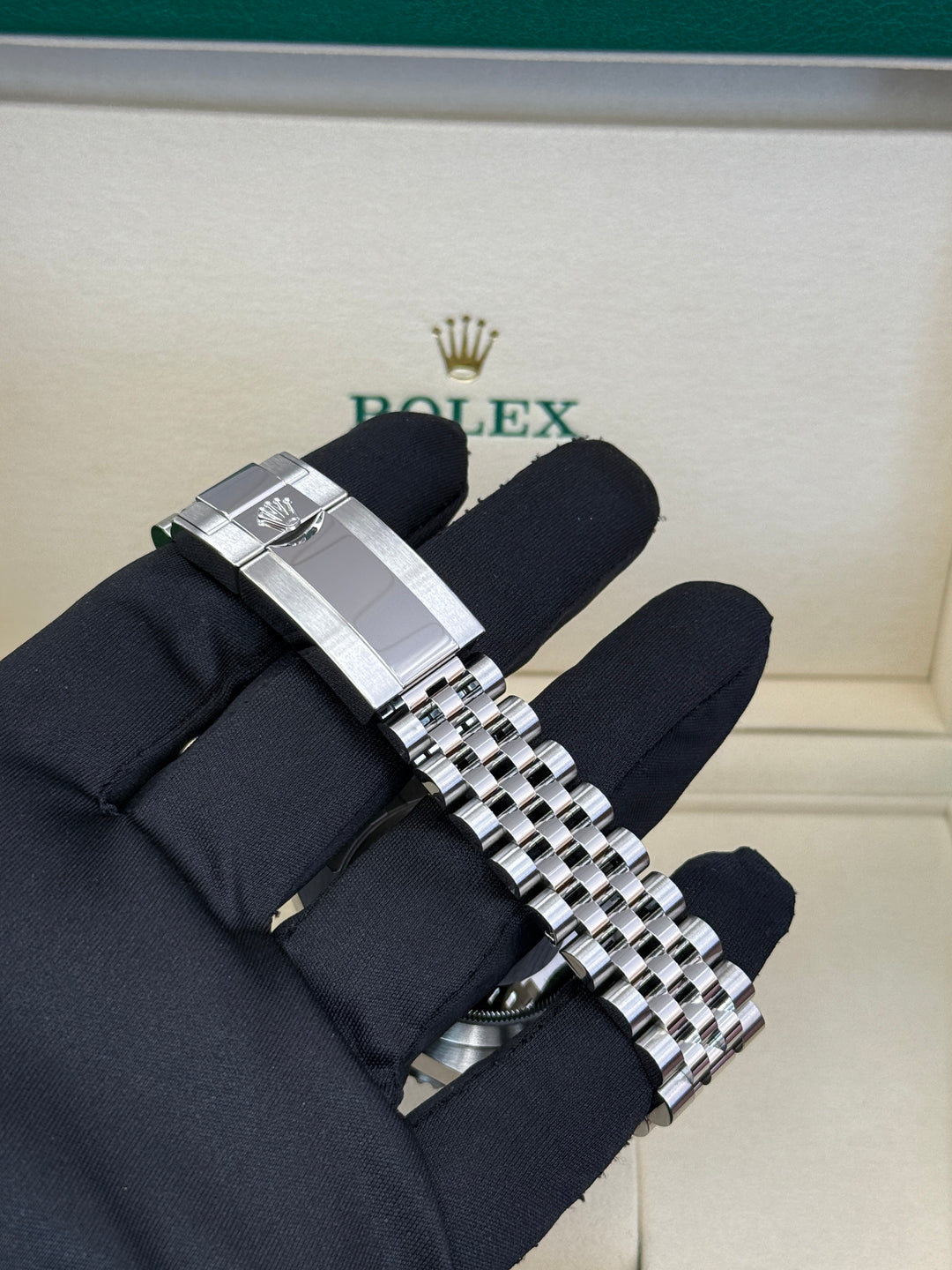 Rolex GMT-Master II 40mm 'Bruce Wayne' Stainless Steel Jubilee - 126710GRNR