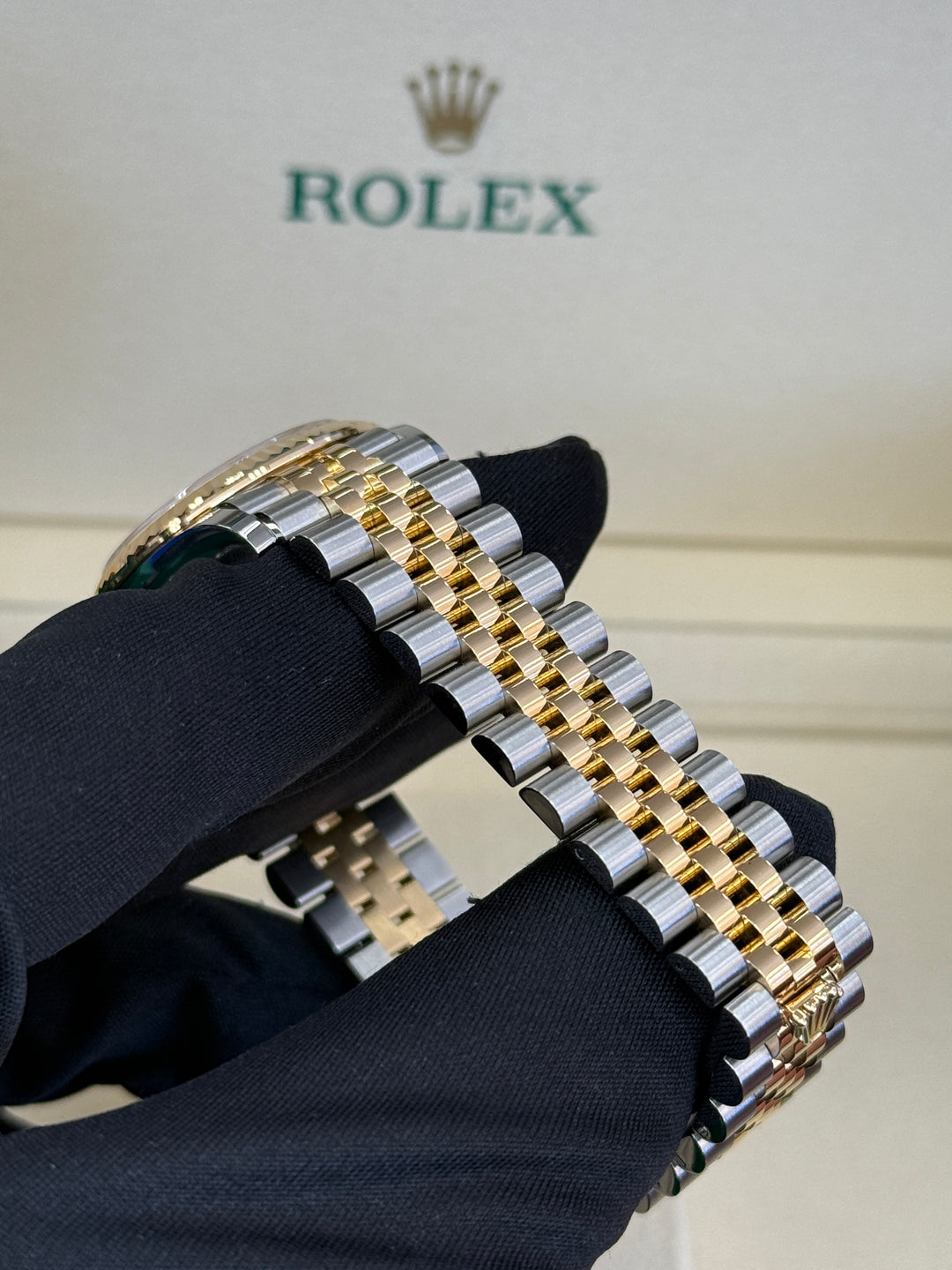 Rolex Datejust 31mm Two-Tone Yellow Fluted Jubilee Champagne Stick Dial - 278273