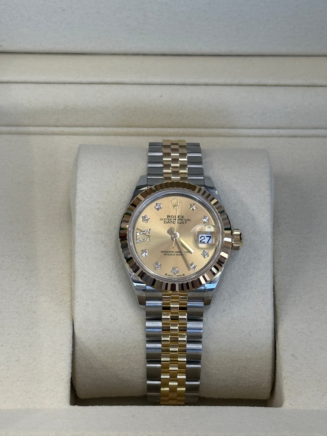 Rolex Lady-Datejust 28mm Two-Tone Yellow Fluted Jubilee Champagne Star Diamond Dial - 279173