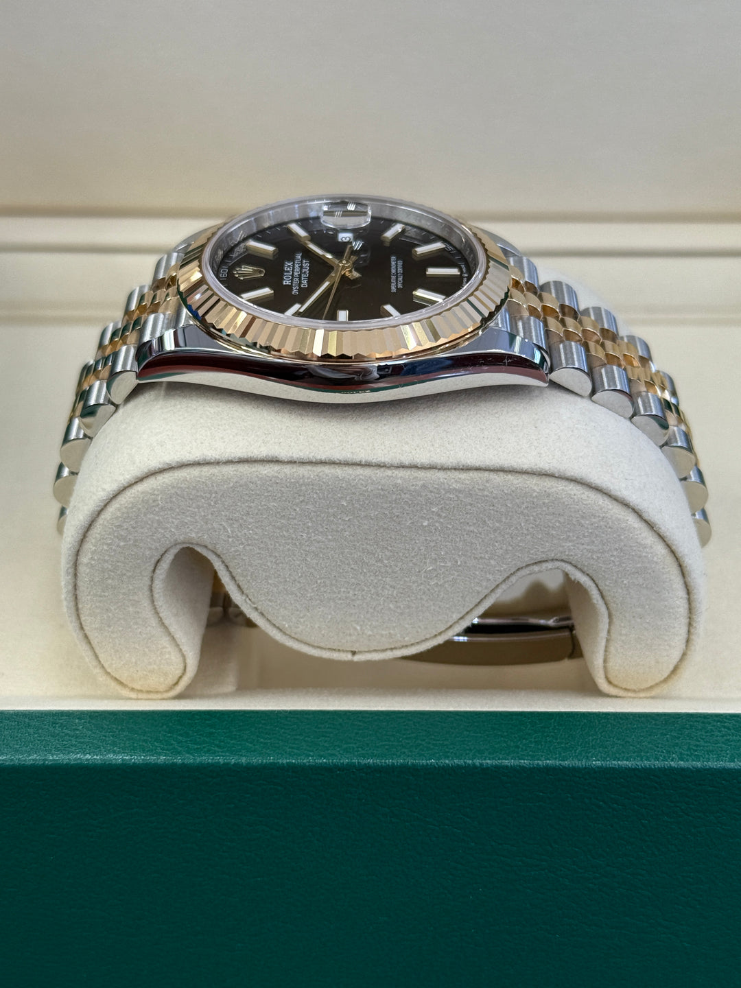 Rolex Datejust 41mm Two-Tone Yellow Fluted Jubilee Black Index Dial