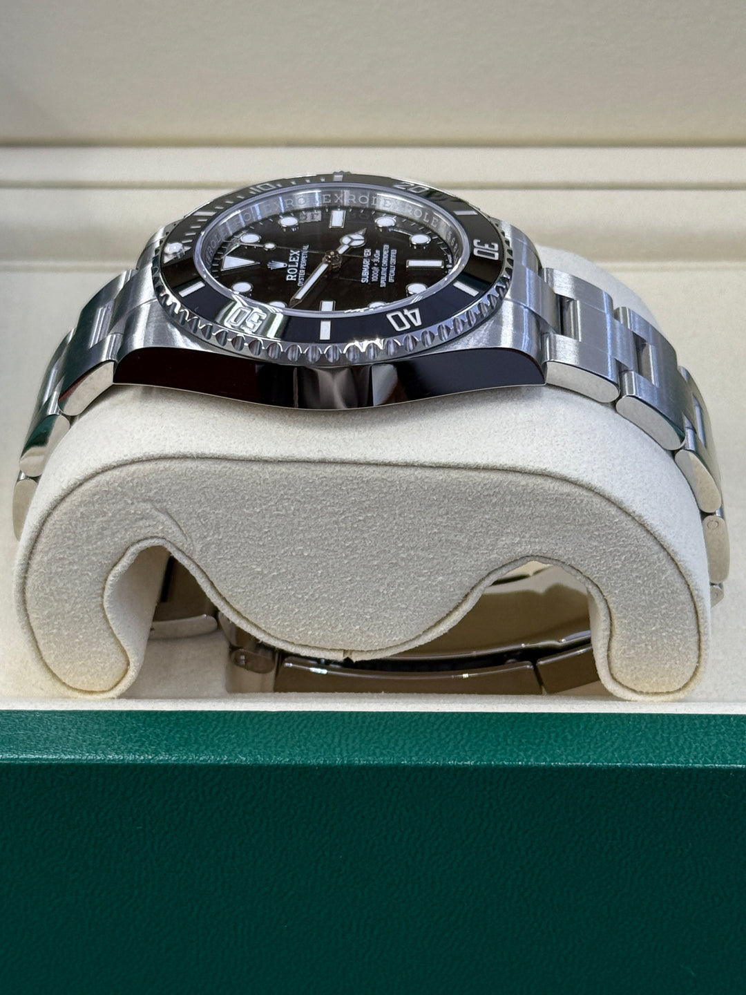 Rolex Submariner No Date Stainless Steel Oyster