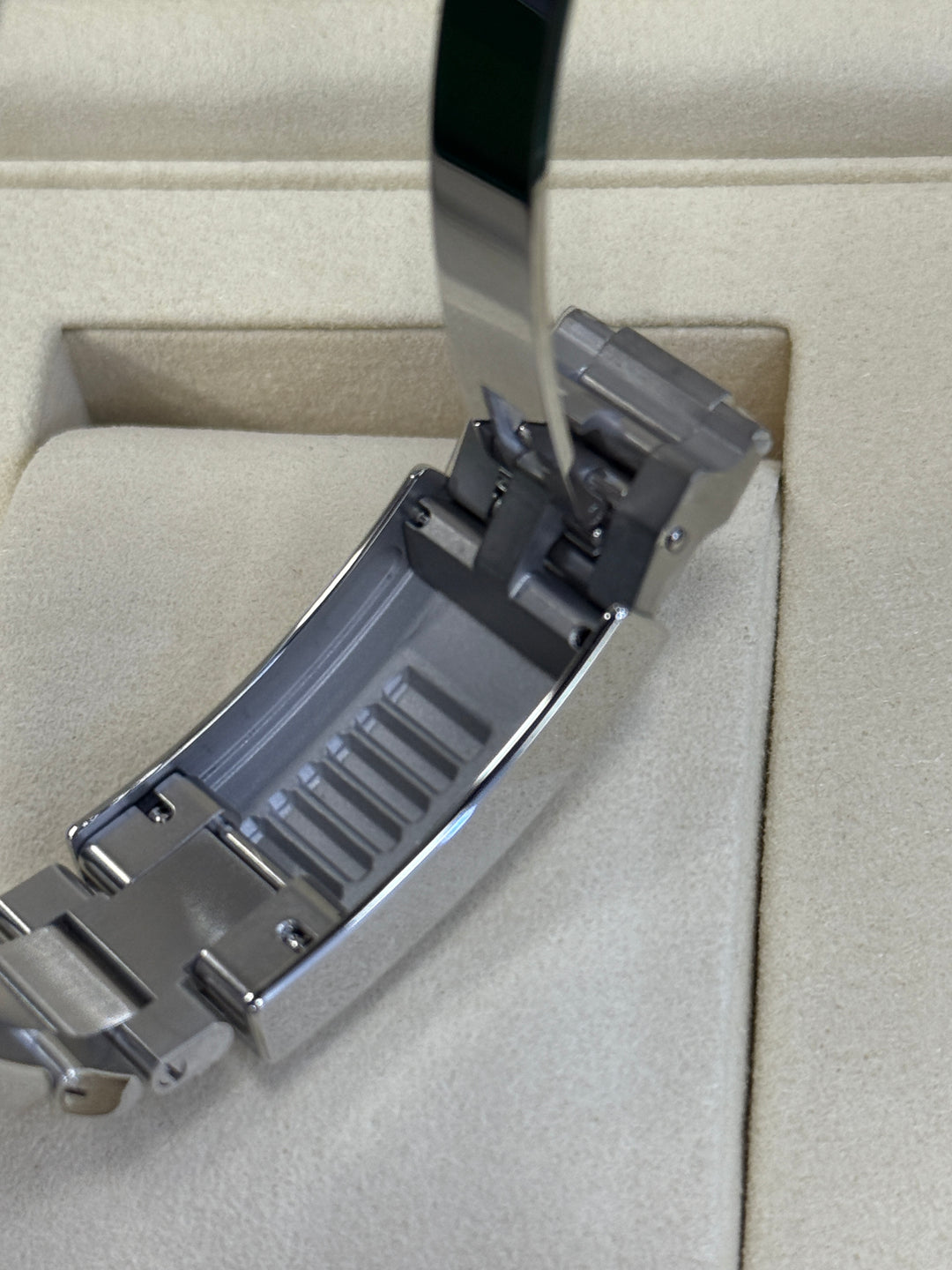 Rolex Submariner No Date Stainless Steel Oyster