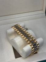 Load image into Gallery viewer, Rolex Day-Date 40mm Silver Roman Dial 18kt Yellow Gold - 228238
