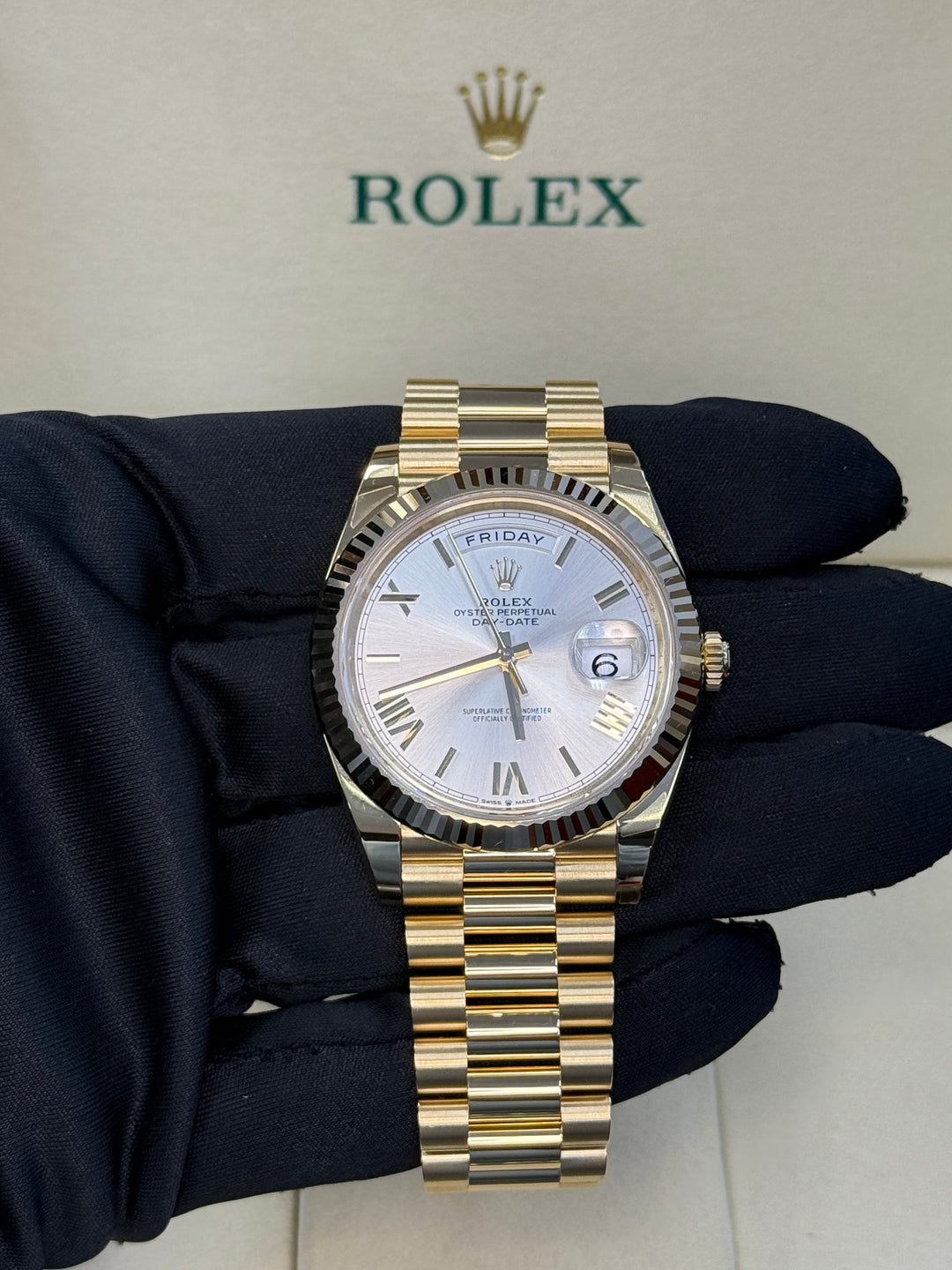 Rolex Day-Date 40mm Silver Roman Dial 18kt Yellow Gold - 228238